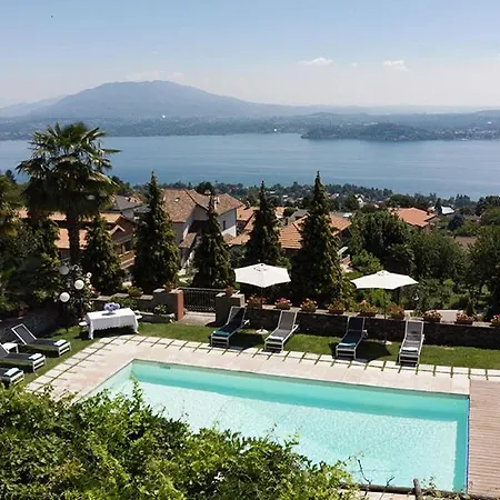 San Salvatore With Pool Appartamento Massino Visconti